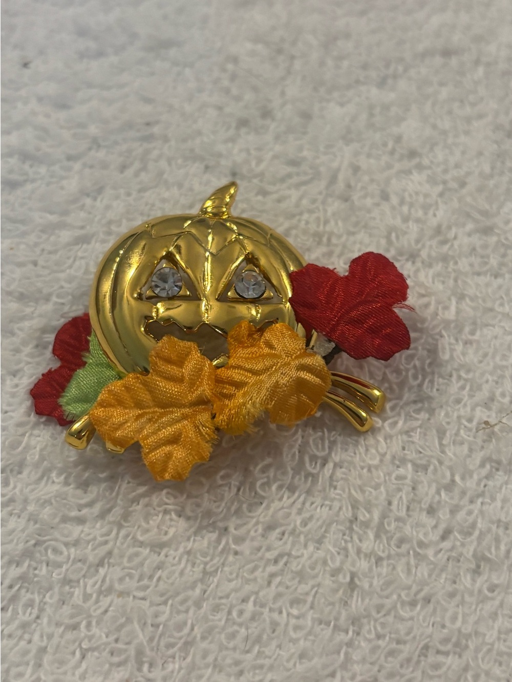 Vintage Avon Golden Jack 'O Lantern Pumpkin Halloween Fall Autumn Pin Brooch